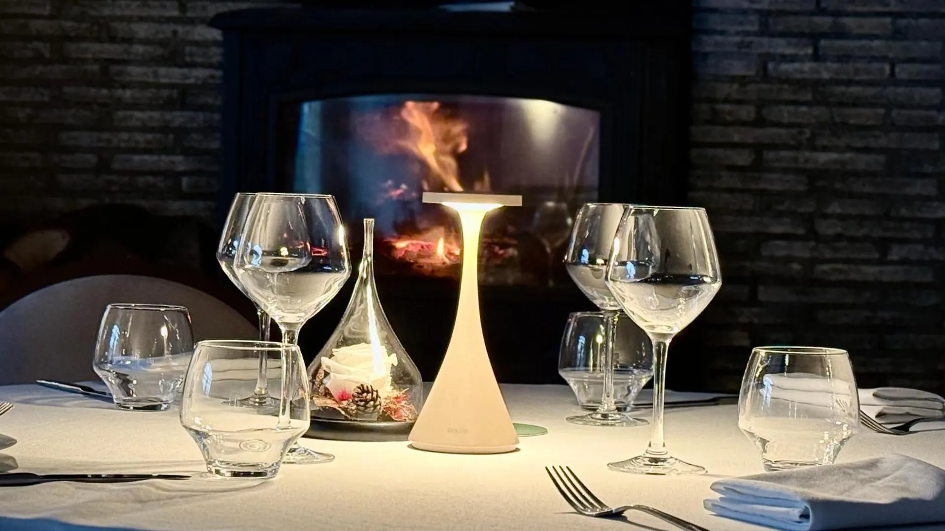 **  Le Victor Hugo - Hotel Et Restaurant - Logis Hotels Saint-Céré Francia